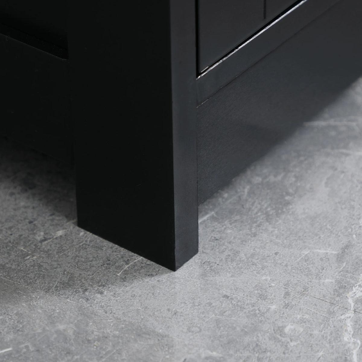 Homcom Modern Bathroom Cabinet With Storage Shelf And Doors